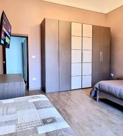 Apartment Casa Amedeo Taranto